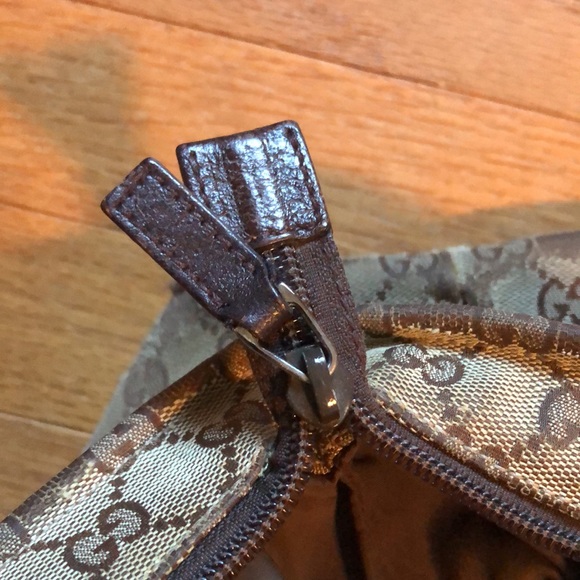 Gucci Bag! - Picture 12 of 12